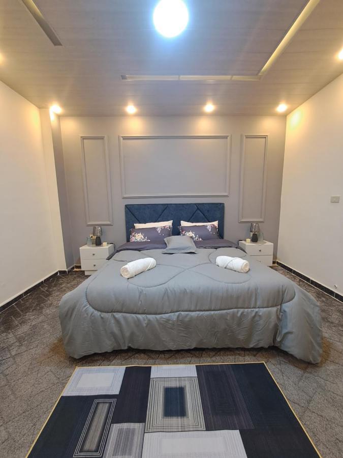 Cardostudio Hotel Jarash Exterior photo