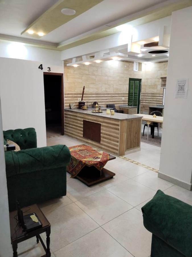 Cardostudio Hotel Jarash Exterior photo